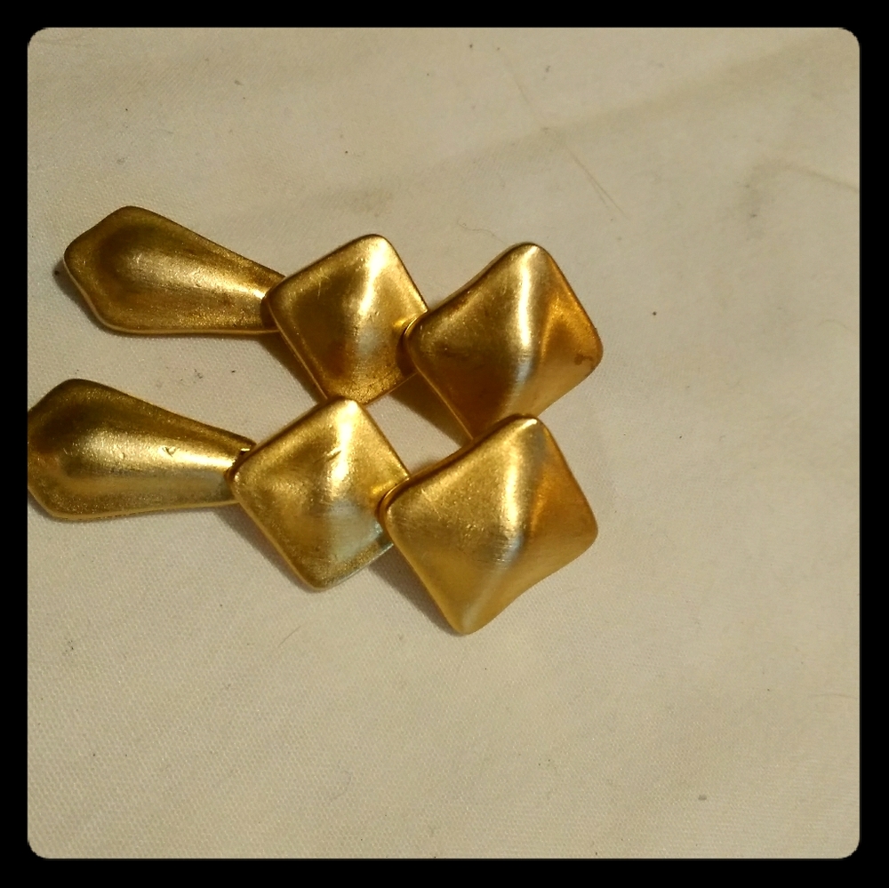 Vintage gold earrings